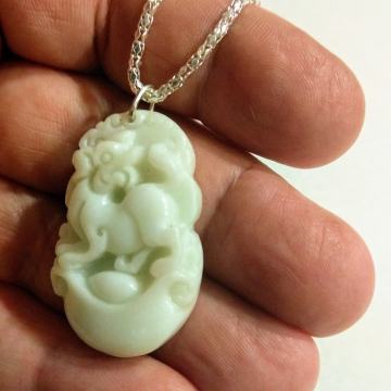 Kineski horoskop-privjesak od ŽADA-
PAS
+ posrebreni LANČIĆ