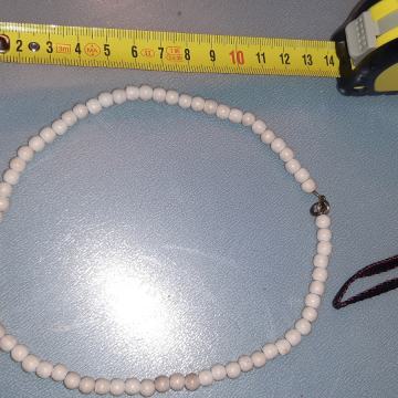 lagana drvena ogrlica