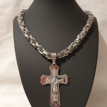 Lančić kirurški čelik kraljevski vez 9 mm i križ kirurški čelik