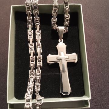 Lančić kirurški čelik kraljevski vez širine 5 mm i križ kir.čelik