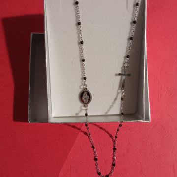 Lančić kirurški čelik krunica kombinacija crna zrna