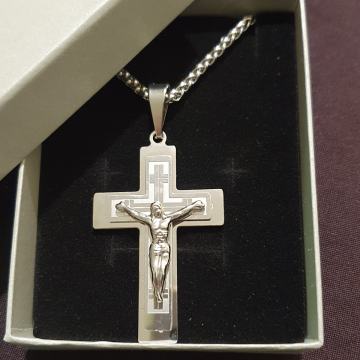 Lančić kirurški čelik pletenica u boji čelika 3 mm i križ kirurški čel