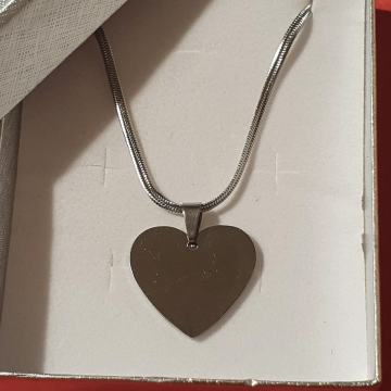 Lančić kirurški čelik srce