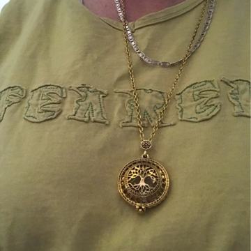 Lančić sa medaljonom+ gratis