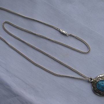 LANČIĆ i privjesak PLAVI poludragi kamen. SAND-2