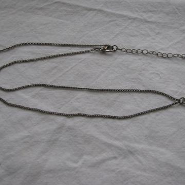 LANČIĆ sa privjeskom LJESTVE-metal. SAND-2