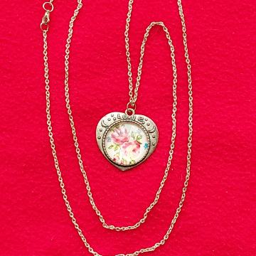 LANČIĆ s privjeskom srca-LOVE. Metal. Mob