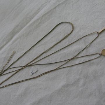 LANČIĆ sa tri niza. Br-3. Zlatne boje.SAND-2