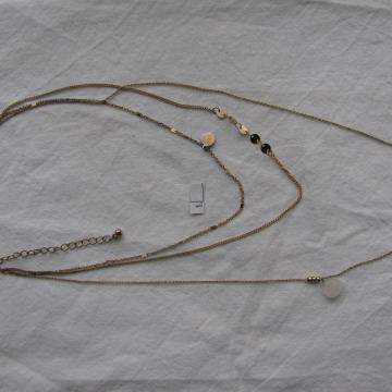 LANČIĆ sa tri niza. S kristalom. Br-1. Zlatne boje.SAND-2