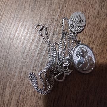 Lančič sa tri privjeska,( 925 SREBRO)!!