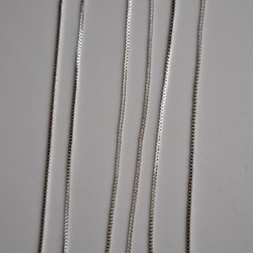 Lot 3 srebrne ogrlice