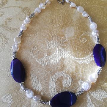 Masivna ogrlica od  baroknih bisera i ahata