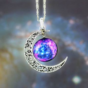 MJESEC - lančić s ljubičastim privjeskom