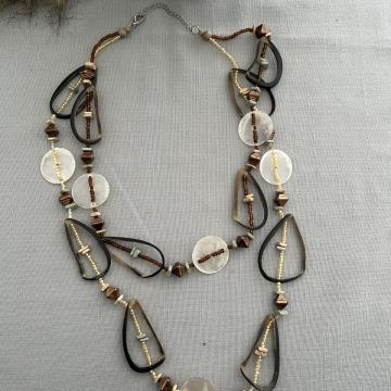 Slojevita statement ogrlica