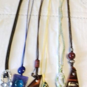 Ručno izrađene perle,ogrlice i lančici