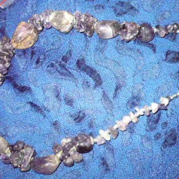 OGRLICA SA AMTETISTIMA