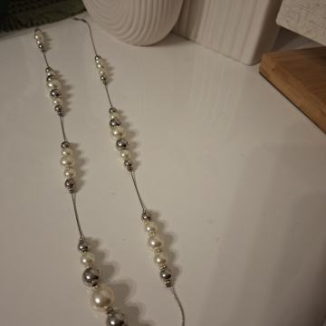 OGRLICA S BISERIMA  - NOVO