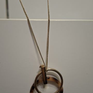 OGRLICA BOJA ZLATA S TIGRASTIM DETALJIMA - NOVO