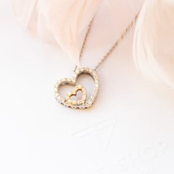 OGRLICA S DIJAMANTNIM PRIVJESKOM ZLATO 18K (750) 3,98g NOVO GOLD SHOP