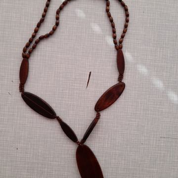 ogrlica od drveta