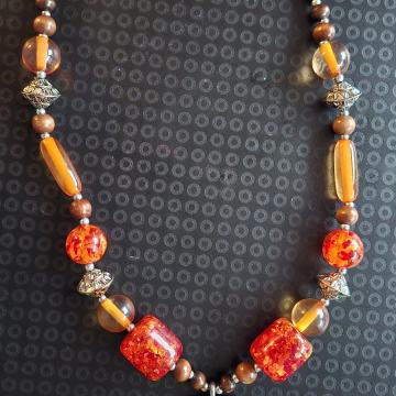 ogrlica - imitacija jantar