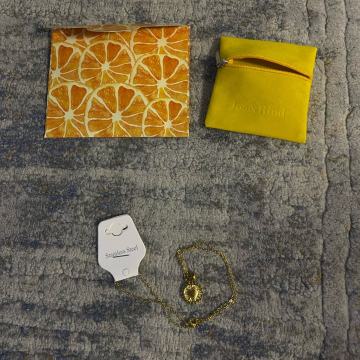 Ogrlica sa inicijalom P pozlaćeno 18k