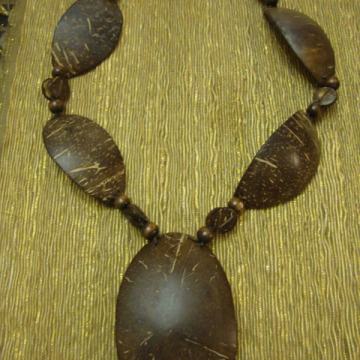 Ogrlica - kokosov orah