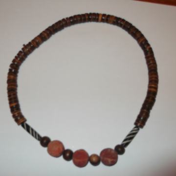 ogrlica koralji, drvo