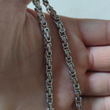 Ogrlica kraljevski vez