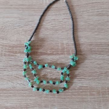 Ogrlica od kristala (hematit i malahit)