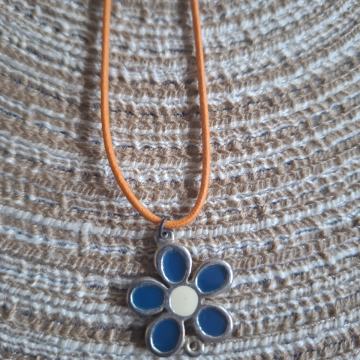 Ogrlica lančić cvijet 8