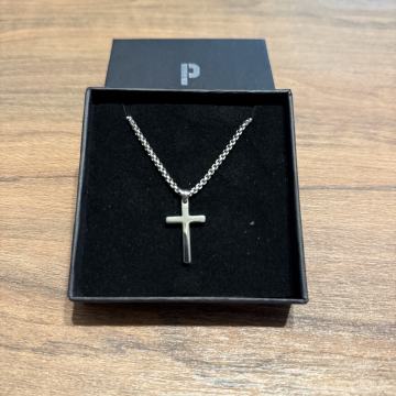Ogrlica / lančić sa križićem