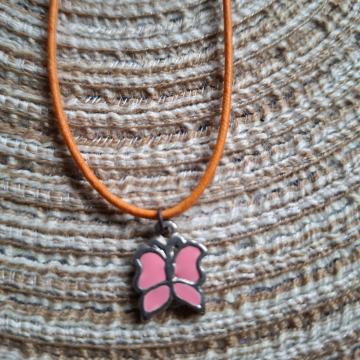 Ogrlica lančić leptir rozi pink