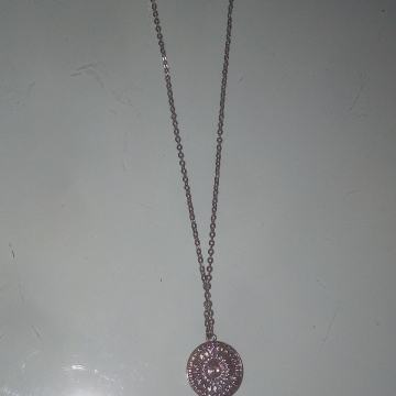 OGRLICA - LANČIĆ S PRIVJESKOM -  NOVO