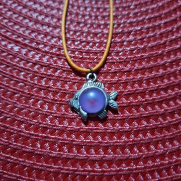 Ogrlica lančić riba bubličasta ljubičasta