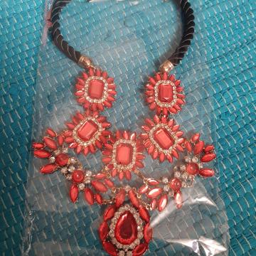 Ogrlica, lančić - NOVO - samo 10 €