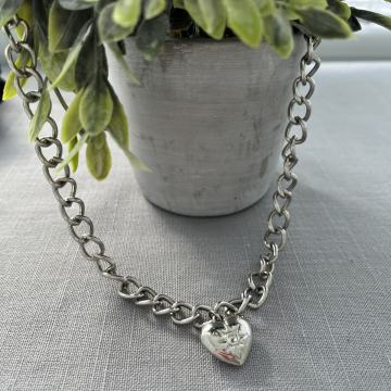 Ogrlica masivna, srce /TOTALNA ČISTKA