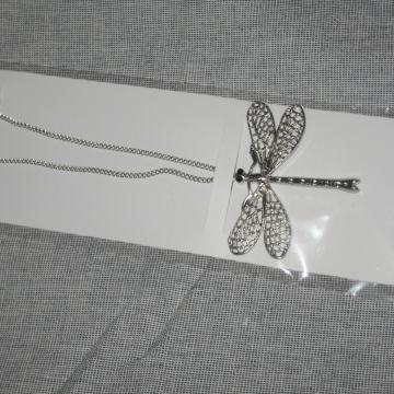 NOVA OGRLICA NA LEPTIRA