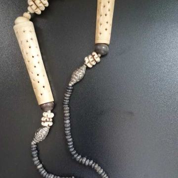 ogrlica od praha slonovače