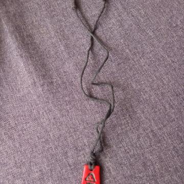 Ogrlica s privjeskom benda Riblja Čorba