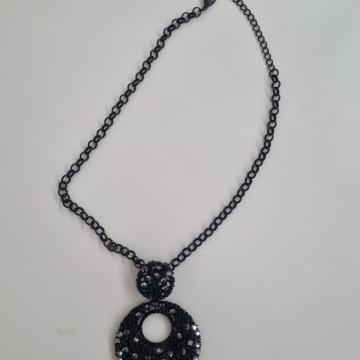 Ogrlica s privjeskom