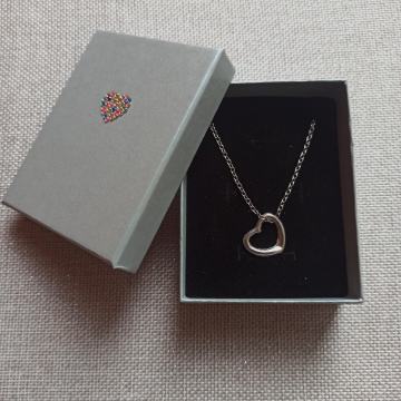 Ogrlica sa privjeskom srce + jewelry box