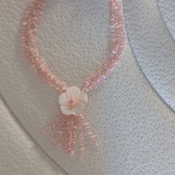 Ogrlica od rozenkvarca