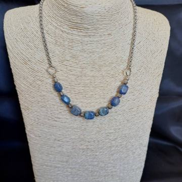 Ogrlica, ručni rad - lapis lazuli i čelik *rasprodaja*