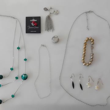 Ogrlice, lančića, naušnice