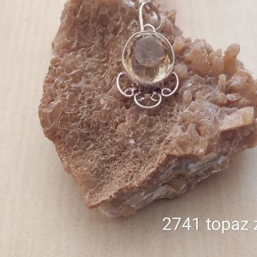 Poludrago kamenje privjesak-topaz