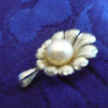 PRIVJESAK 925 SREBRO PRAVI BISER