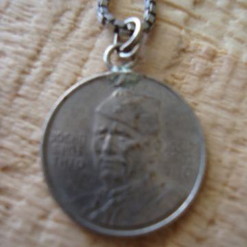 Privjesak Josip Broz Tito s lančićem