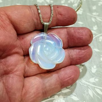 Privjesak sa lančićem - Opalit - poludragi kamen