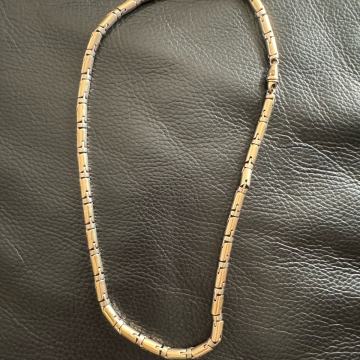 Prodajem zlatni lanac 91g cijena 7900€